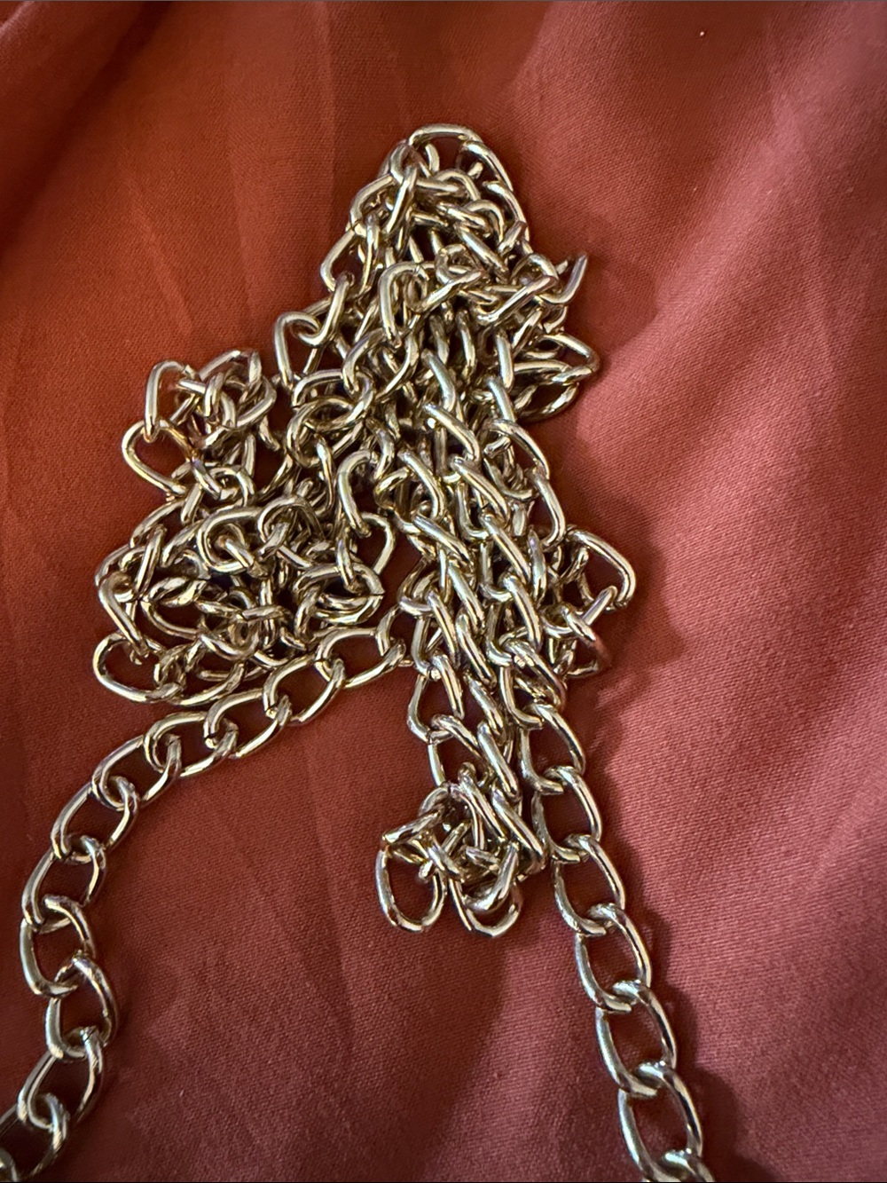Jenni Red Crystal Chain Crossbody Purse with Gold Hardware - Picture 3 of 4